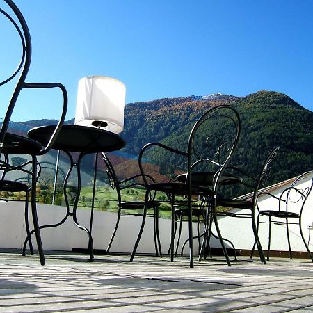 Hotel Gasthof Gruener Baum Glorenza Eksteriør billede