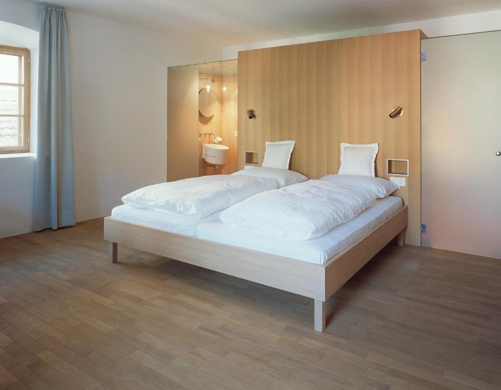 Hotel Gasthof Gruener Baum Glorenza Værelse billede