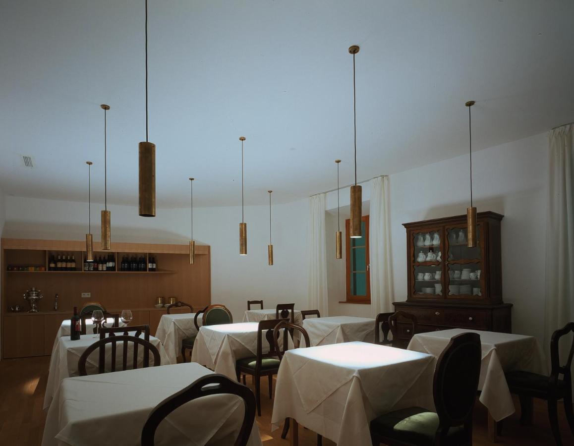 Hotel Gasthof Gruener Baum Glorenza Eksteriør billede